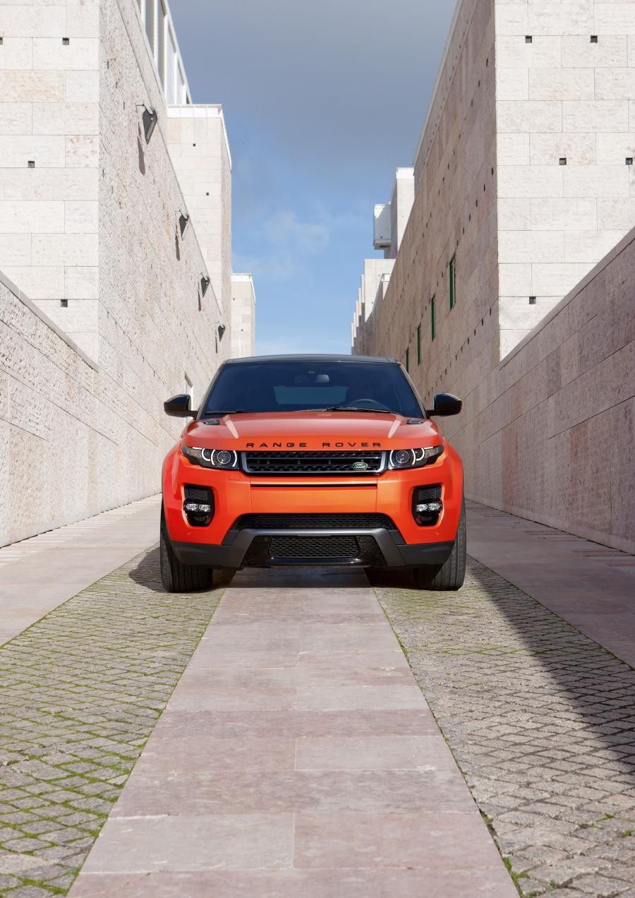  Land Rover Range Rover Evoque Autobiography Dynamic 2014 года  (фото 11 из 35)
